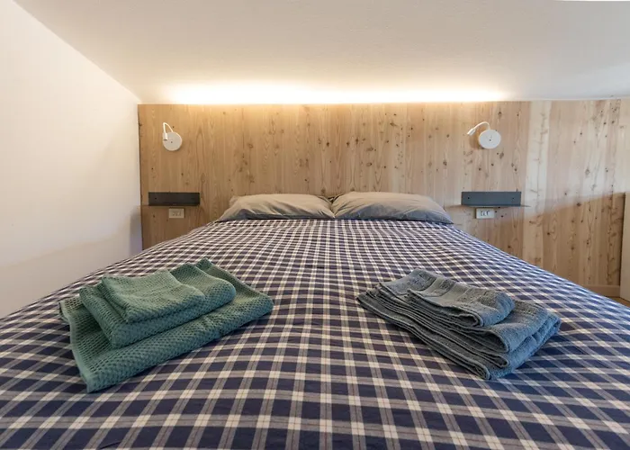 Casa Cesi 1, Luminoso Con Giardino Διαμέρισμα Μπόρμιο