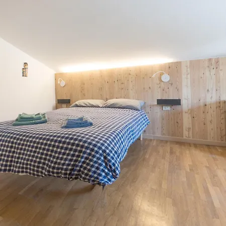 Casa Cesi 1, Luminoso Con Giardino Apartment Bormio