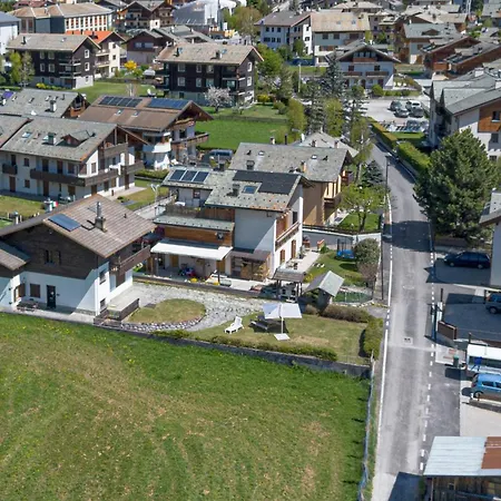 Casa Cesi 1, Luminoso Con Giardino Apartmán Bormio
