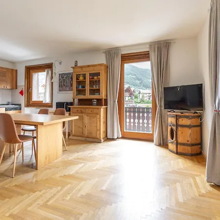 Apartmán Casa Cesi 1, Luminoso Con Giardino *