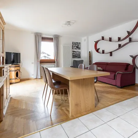Apartmán Casa Cesi 1, Luminoso Con Giardino *