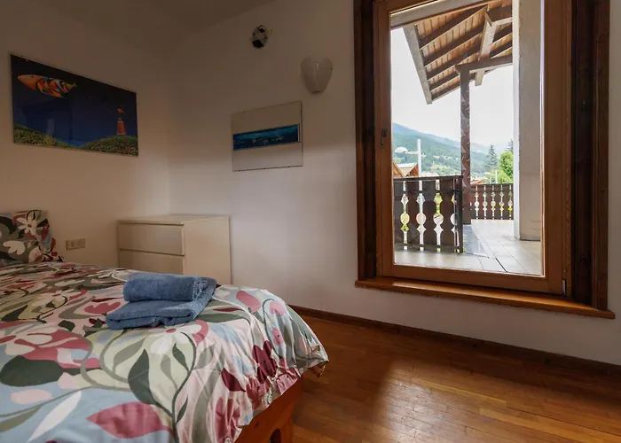 Casa Cesi 1, Luminoso Con Giardino Apartment Bormio